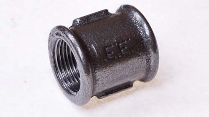 Муфта 1/2" черная ЕЕ Муфта 1/2" черная ЕЕ