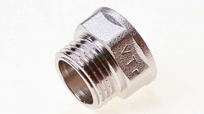 Удлинитель никелированный шестигранный 1/2"х10mm Valtec Удлинитель никелированный шестигранный 1/2"х10mm Valtec